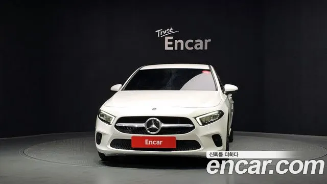 Mercedes-Benz A-Class 2021 thumb 12