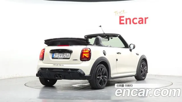 Mini Cooper Convertible 2021 thumb 6
