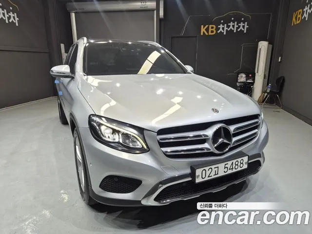 Mercedes-Benz GLC 2017 thumb 3