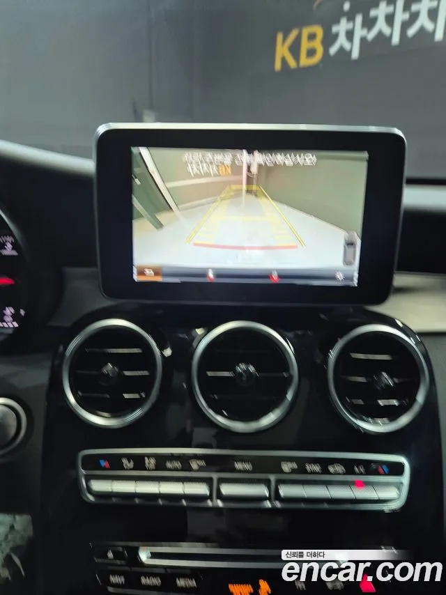 Mercedes-Benz GLC 2017 thumb 5