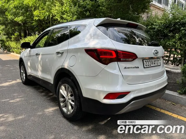 Hyundai Santafe 2016 thumb 8