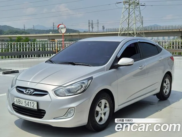 Hyundai Accent 2012 thumb 6