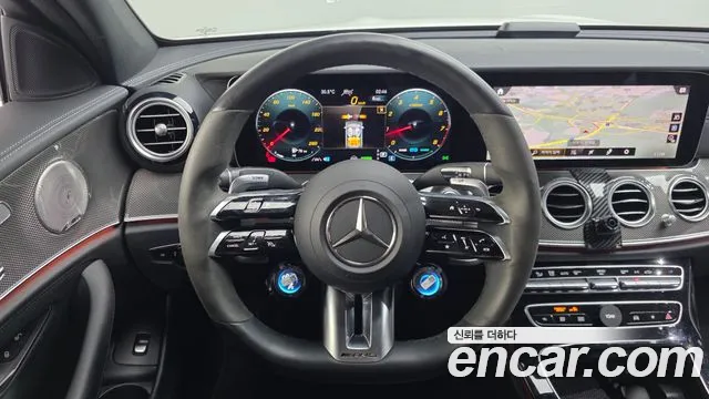Mercedes-Benz E-Class 2022 thumb 10