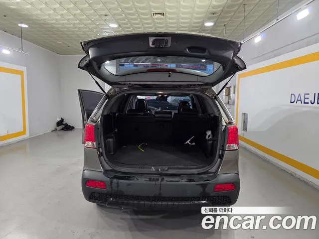 Kia Sorento 2010 thumb 9