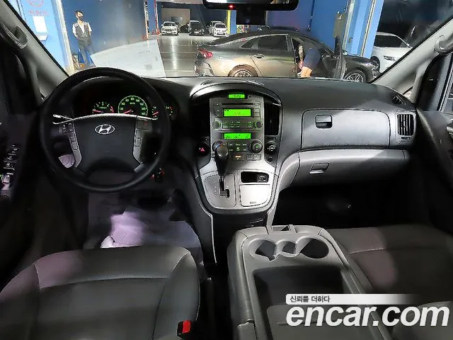 Hyundai Staria 2015 thumb 7