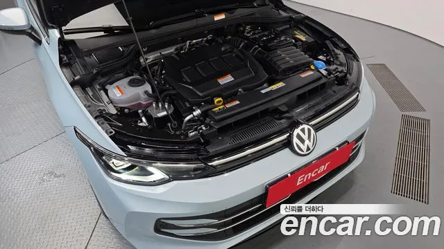 Volkswagen Golf Sportsvan 2025 thumb 2