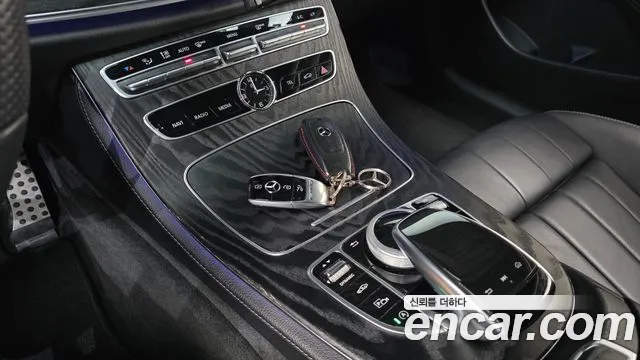 Mercedes-Benz E-Класс 2018 thumb 11