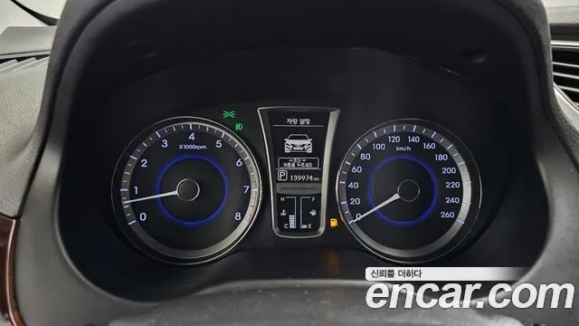 Hyundai Grandeur 2013 thumb 2