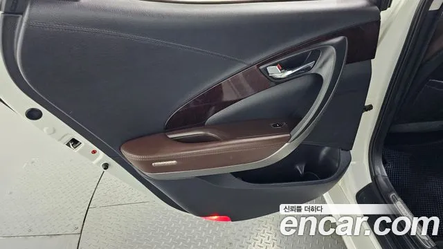 Hyundai Grandeur 2013 thumb 12
