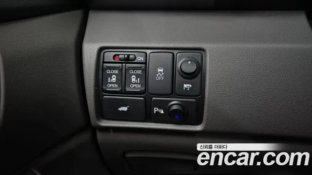 Honda Odyssey 2013 thumb 11