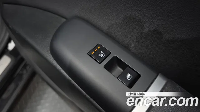 Hyundai Grandeur Hybrid 2023 thumb 2