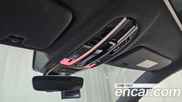 Porsche Cayenne 2022 thumb 8