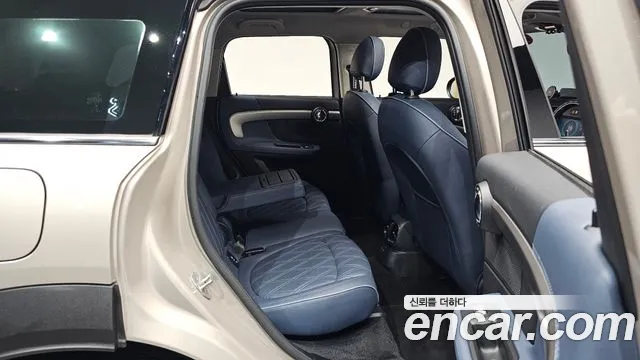 Mini Cooper 2023 thumb 6