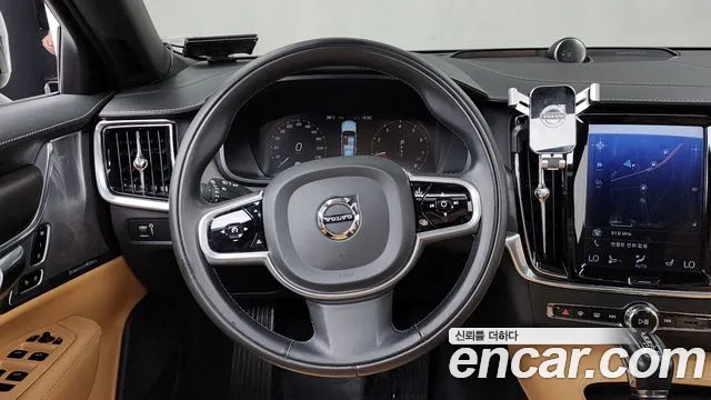 Volvo V90 Cross Country 2019 thumb 3
