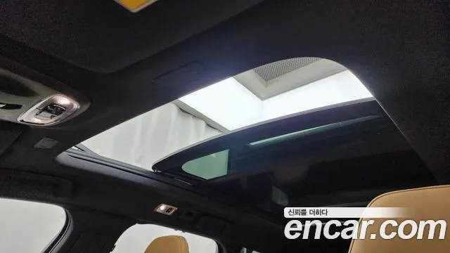 Volvo V90 Cross Country 2019 thumb 5