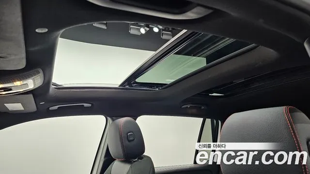 Mercedes-Benz GLB 2023 thumb 10