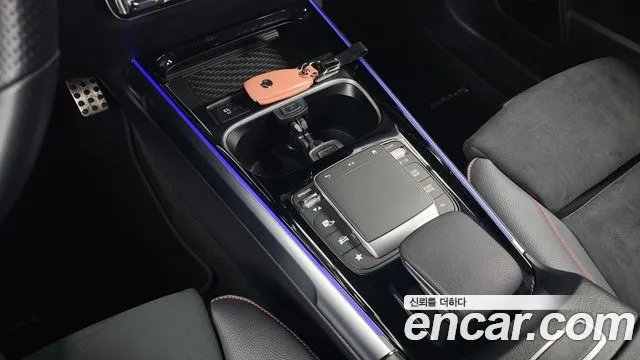 Mercedes-Benz EQB 2024 thumb 2