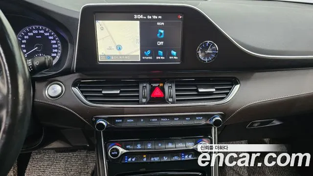 Hyundai Grandeur 2018 thumb 4