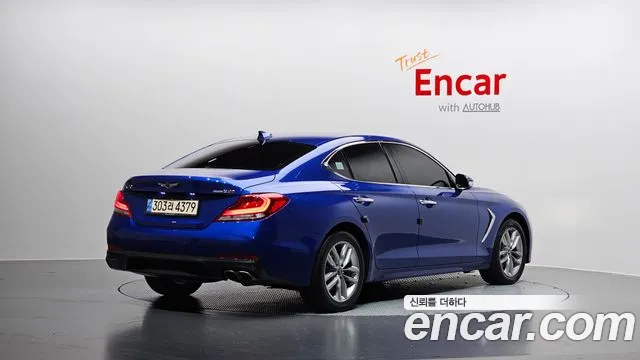 Genesis G70 2018 thumb 12