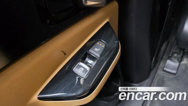 Kia Carnival 2022 thumb 12