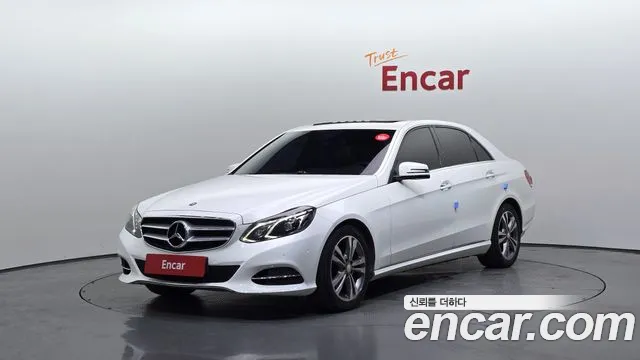 Mercedes-Benz E-Class 2013 thumb 9
