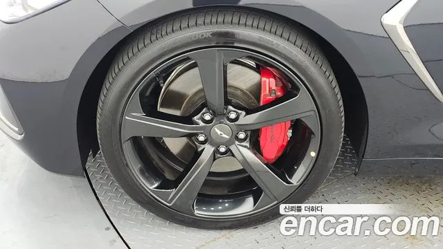 Genesis G70 2020 thumb 7