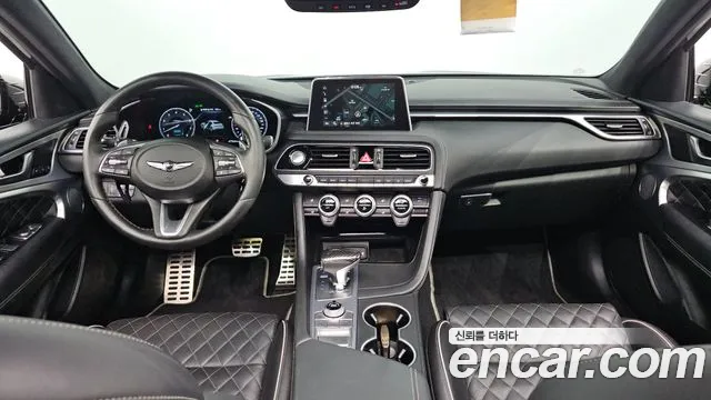 Genesis G70 2020 thumb 8