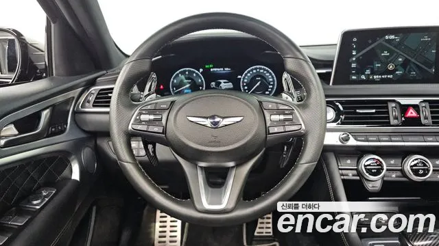 Genesis G70 2020 thumb 3