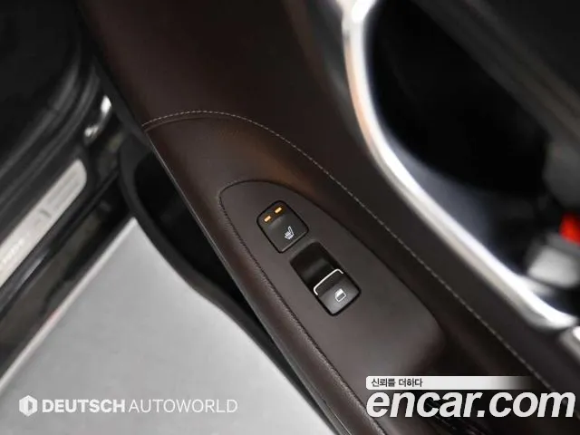 Hyundai Grandeur 2017 thumb 8