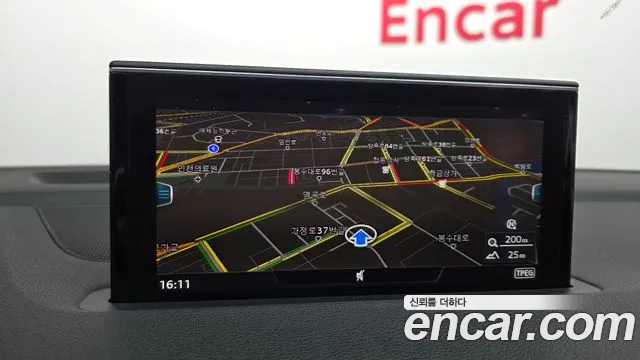Audi Q7 2019 thumb 3