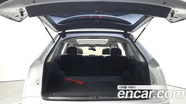 Audi Q7 2019 thumb 7