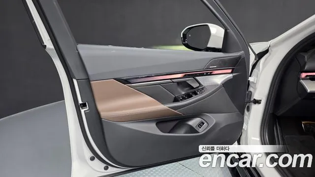 BMW 5 серии 2026 thumb 3