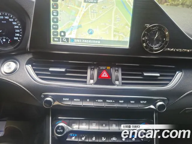 Hyundai Grandeur 2018 thumb 11