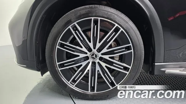 Mercedes-Benz EQE 2023 thumb 5