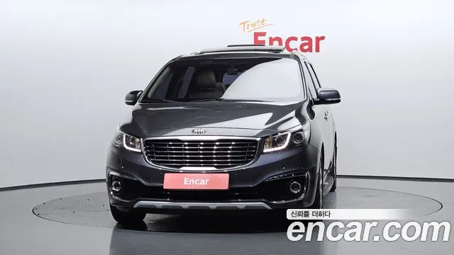 Kia Carnival 2015 thumb 9