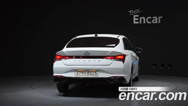 Hyundai Elantra 2021 thumb 5