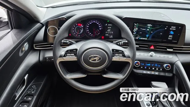 Hyundai Elantra 2021 thumb 10