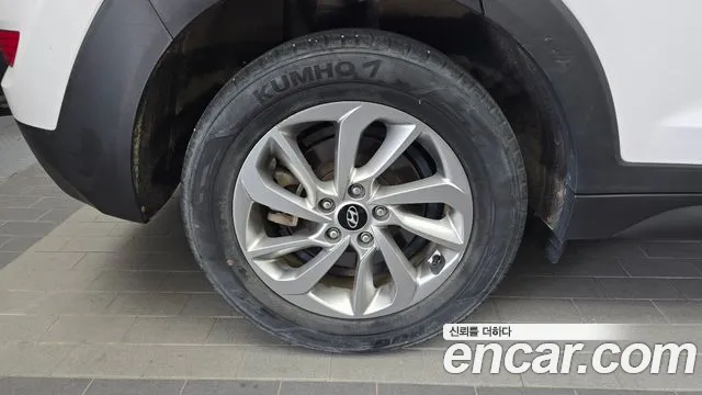 Hyundai Tucson 2015 thumb 8