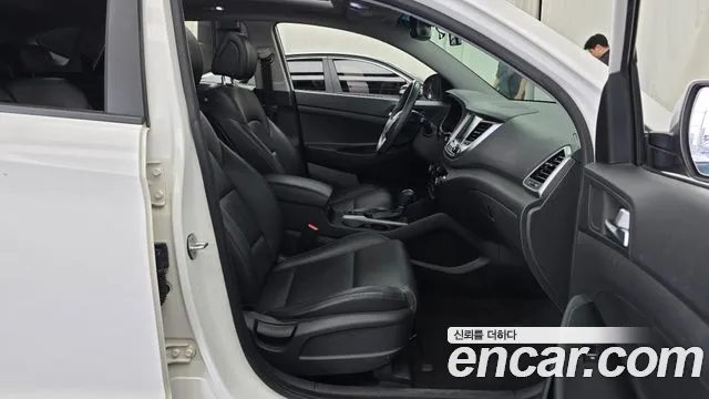 Hyundai Tucson 2015 thumb 10