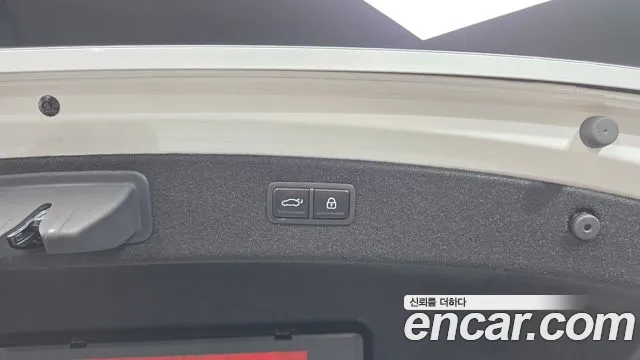 Genesis G80 2025 thumb 10