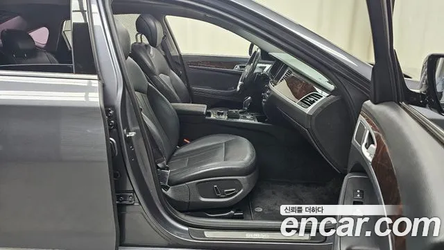 Hyundai Genesis 2014 thumb 8