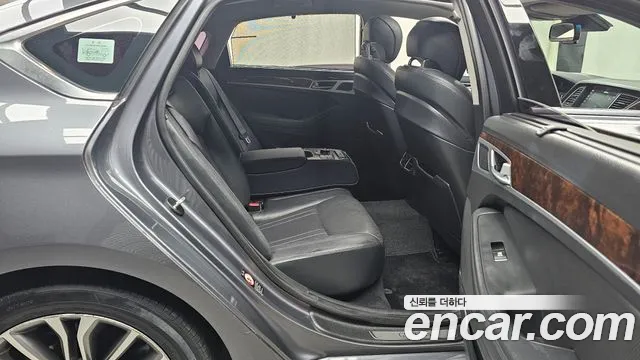 Hyundai Genesis 2014 thumb 11