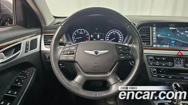 Hyundai Genesis 2014 thumb 2