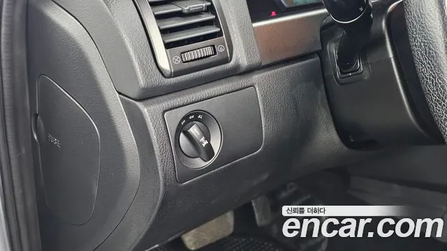 KGM Rexton 2009 thumb 4