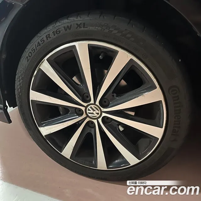 Volkswagen Polo 2016 thumb 7