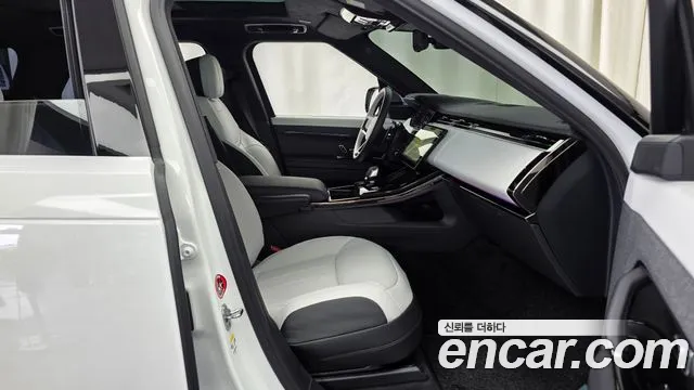 Land Rover Range Rover Sport 2025 thumb 5
