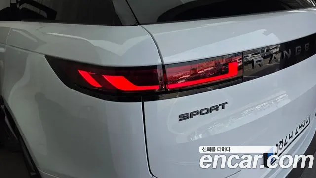 Land Rover Range Rover Sport 2025 thumb 3