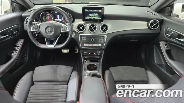 Mercedes-Benz A-Класс 2018 thumb 5