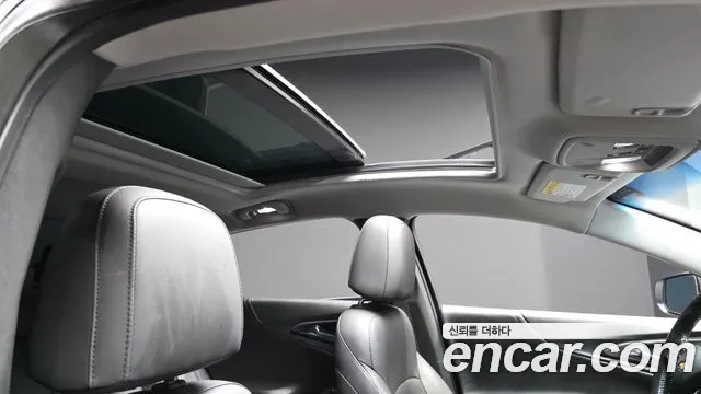 Chevrolet Malibu 2017 thumb 3