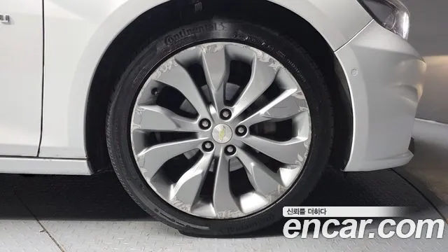 Chevrolet Malibu 2017 thumb 8